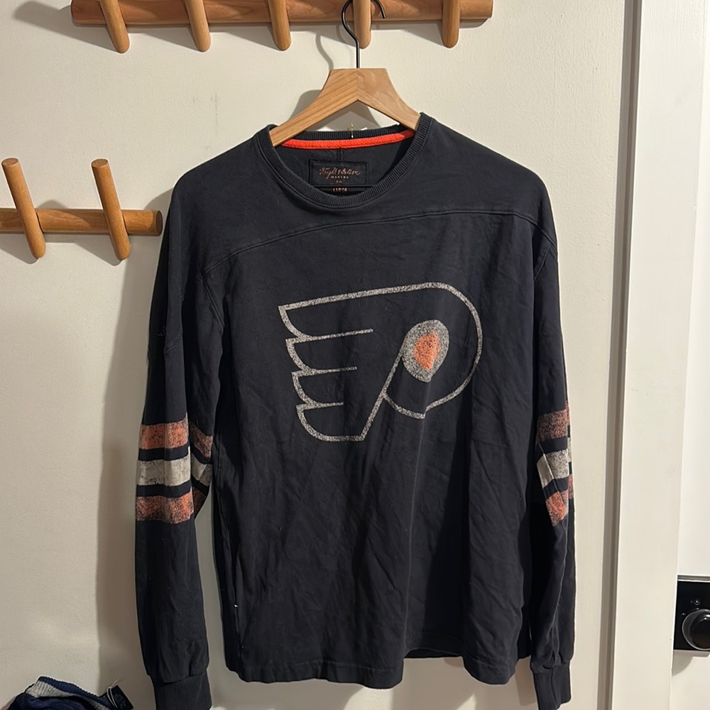 vintage flyers long sleeve